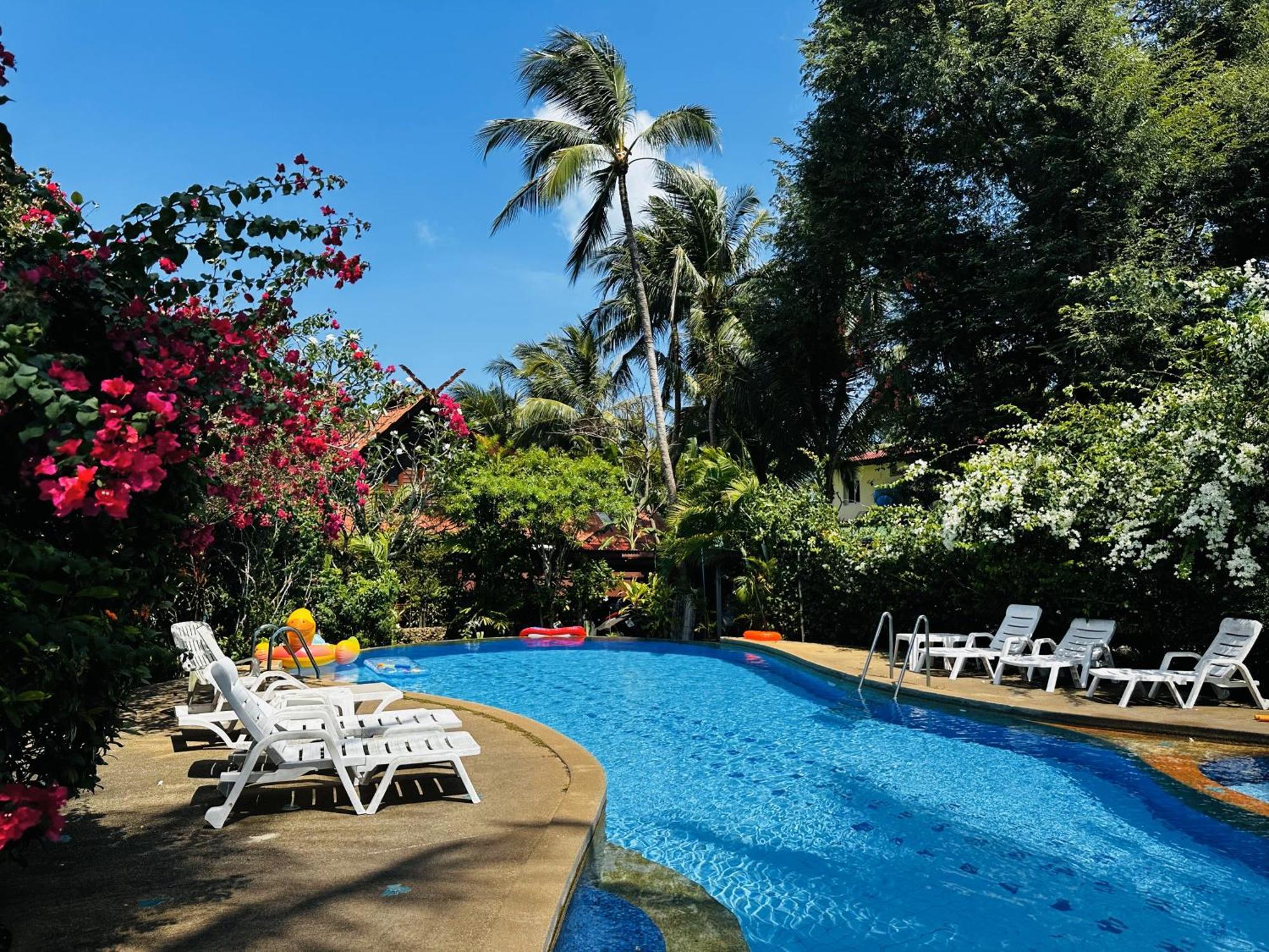 Beachside 3-Bedroom Townhouse W Private Pool At 70 Meters From Beach Ban Bang Po Buitenkant foto